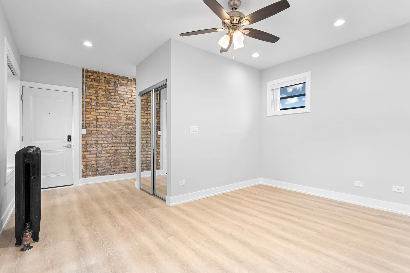 1651 W Jonquil Terrace, ,  60626, USA 60626-unit#17-Chicago-IL