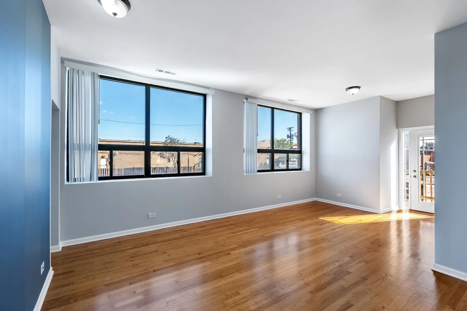 2451 W Howard St, ,  60645, USA 60645-unit#112-Chicago-IL