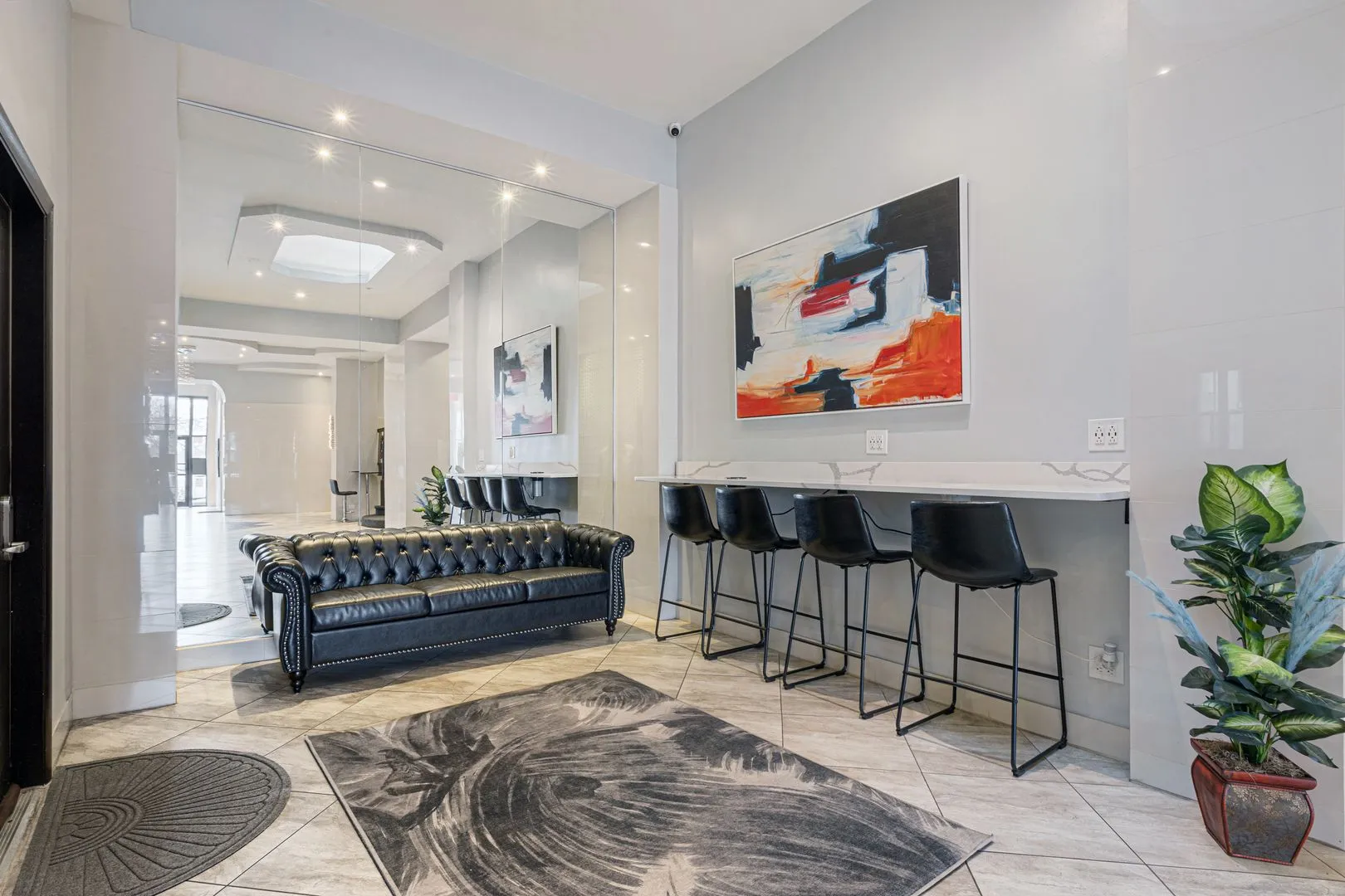 4520 N Clarendon Ave, ,  60613, USA 60640-unit#503-Chicago-IL