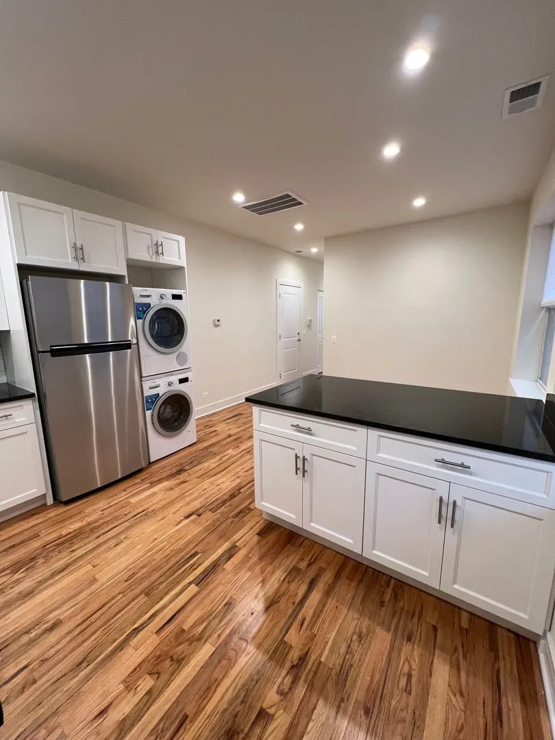 3230 N Clark St, , 60657, USA 60657-unit#3230-3F-Chicago-IL