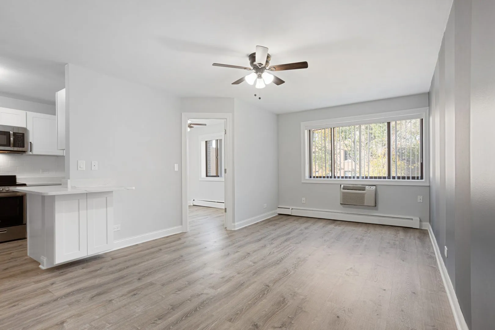 6029 N Winthrop Ave, , 60660, USA 60660-unit#401-Chicago-IL