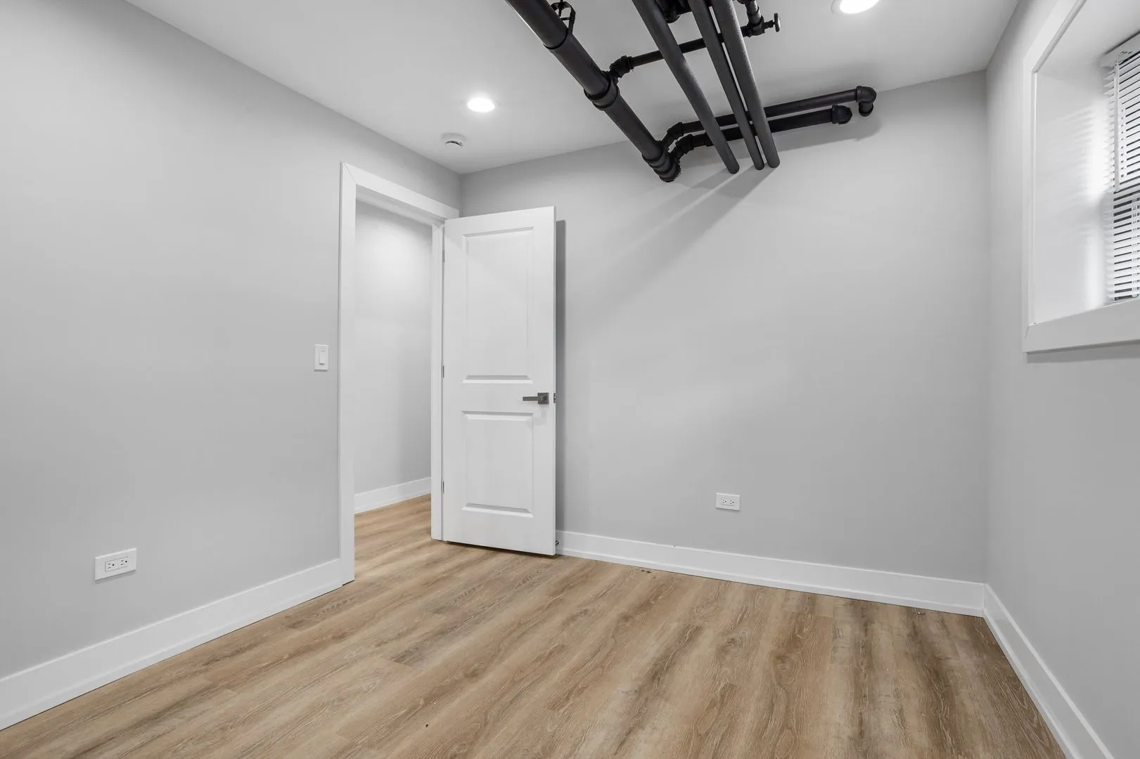 6931 N Lakewood Ave, ,  60626, USA 60626-unit#G-Chicago-IL