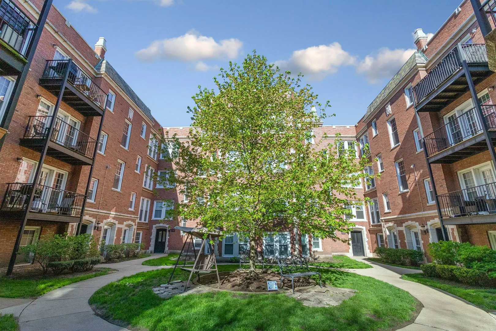 7730 N Ashland Ave, ,  60626, USA 60626-unit#C1-Chicago-IL