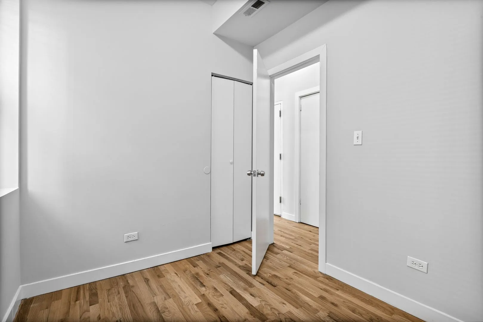 7456 N Greenview Ave, ,  60626, USA 60626-unit#3C-Chicago-IL