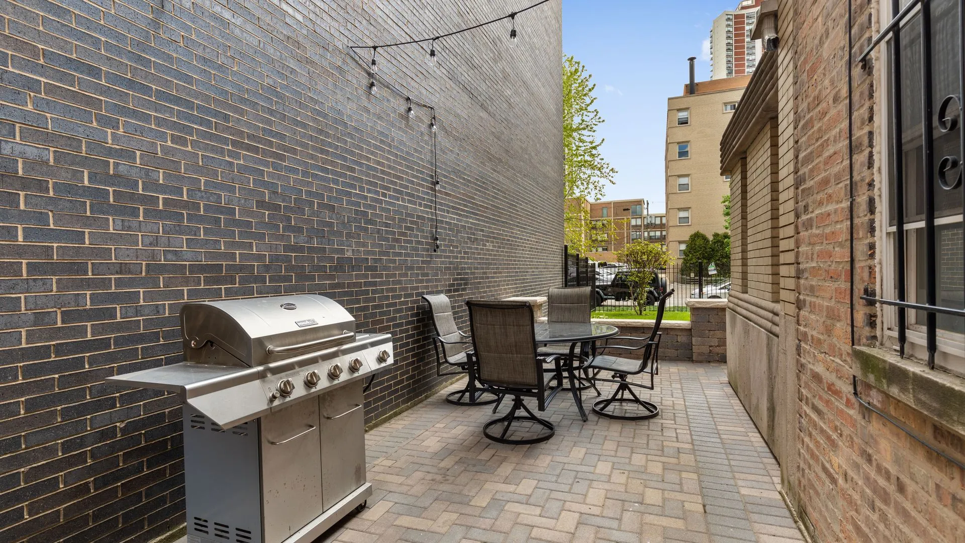 6122 N Kenmore Ave, , 60660, USA 60660-unit#3W-Chicago-IL