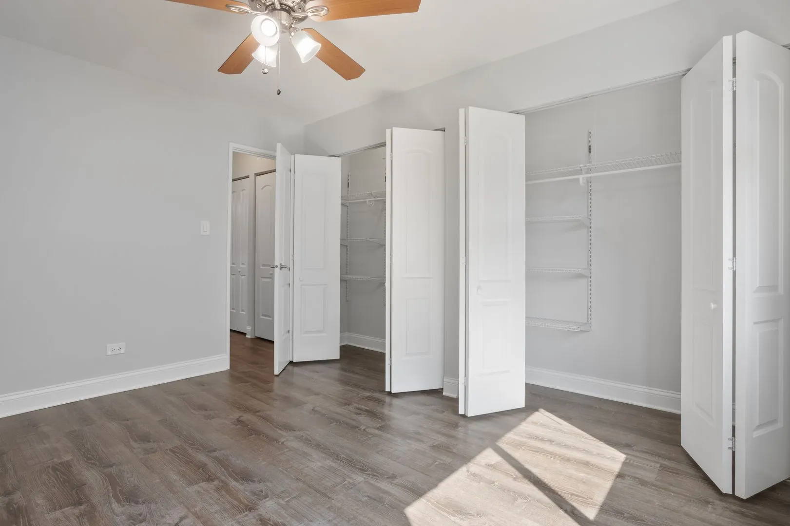 6029 N Winthrop Ave, ,  60660, USA 60660-unit#206-Chicago-IL