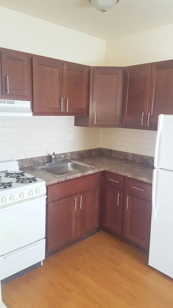 4756 N Maplewood Ave, , 60625, USA 60625-unit#. 312-Chicago-IL