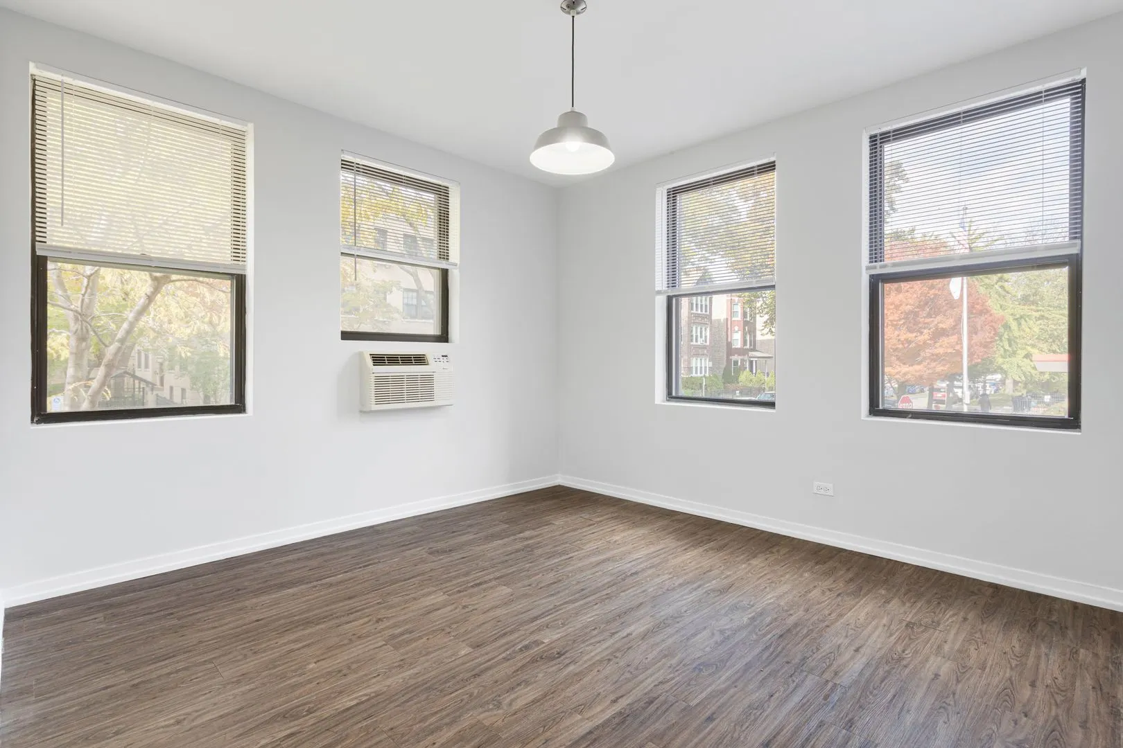 4875 N Magnolia Ave, , 60640, USA 60640-unit#404-Chicago-IL