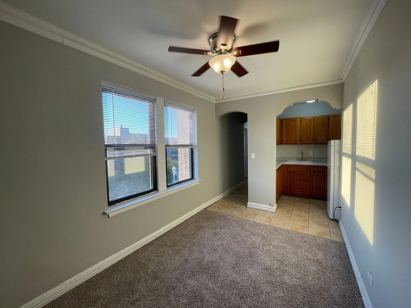 661 W Sheridan Rd, ,  60613, USA 60613-unit#410-Chicago-IL