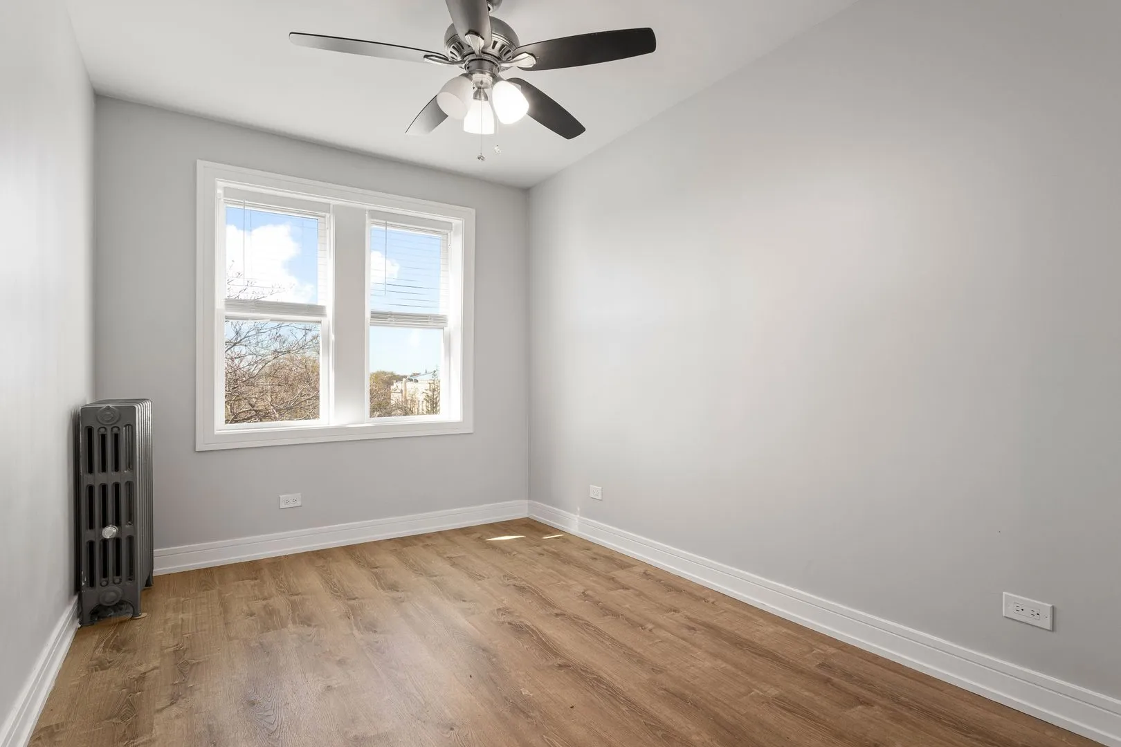 1521 W Sherwin Ave, ,  60626, USA 60626-unit#607-Chicago-IL