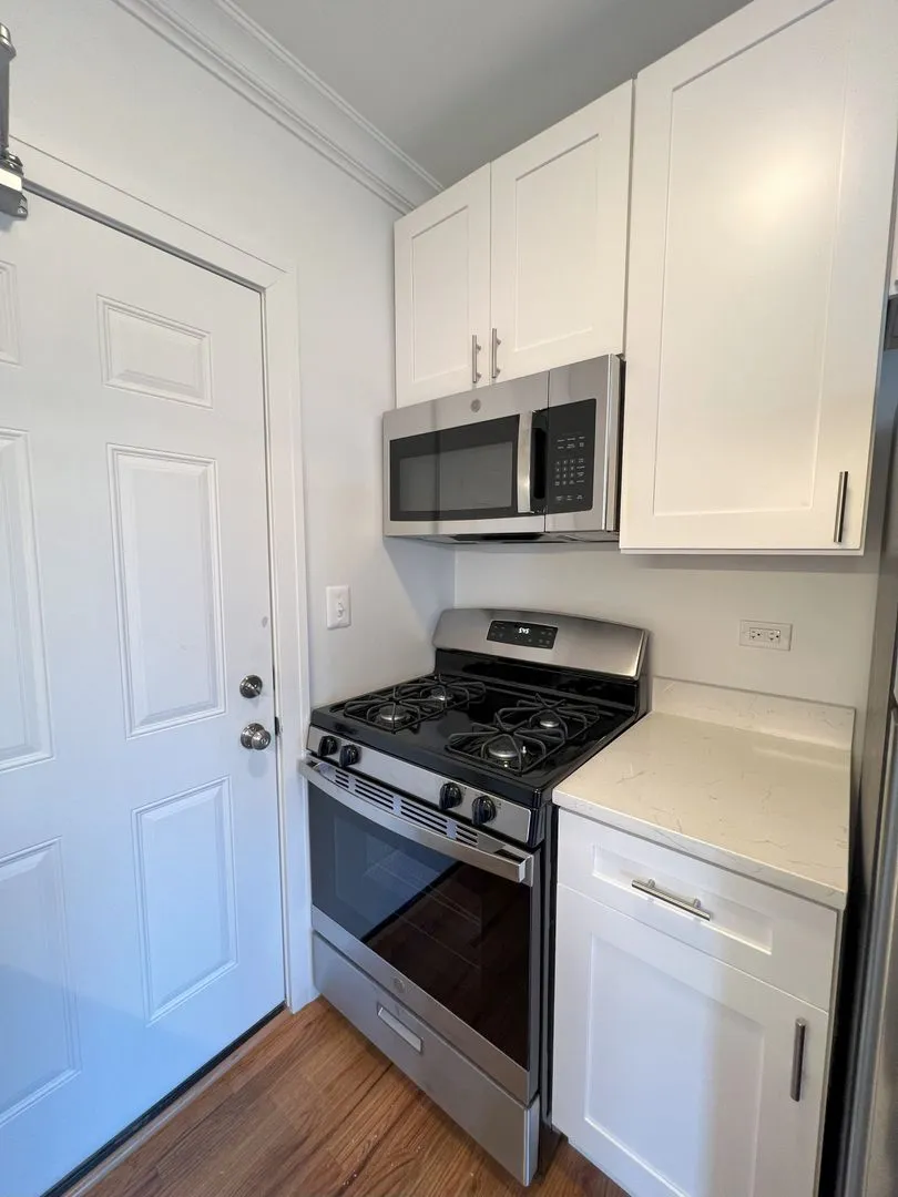 4409 N Hamilton Ave, , 60625, USA 60625-unit#2W-Chicago-IL