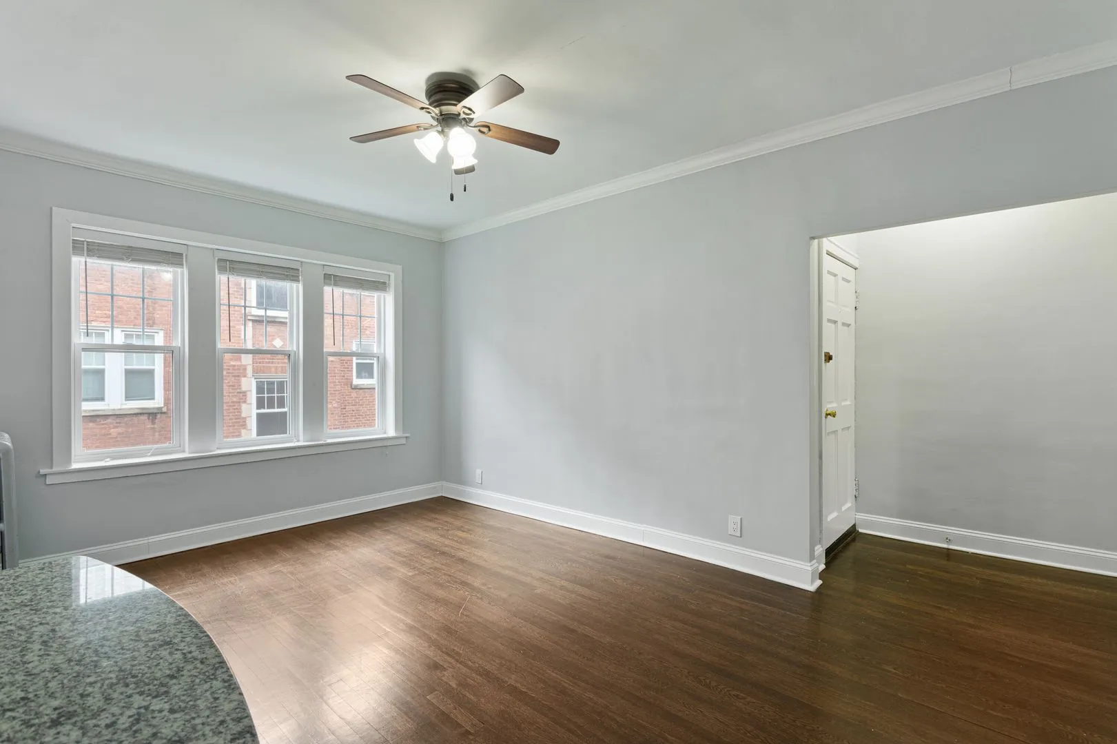 6110 N Winthrop Ave, , 60660, USA 60660-unit#2W-Chicago-IL