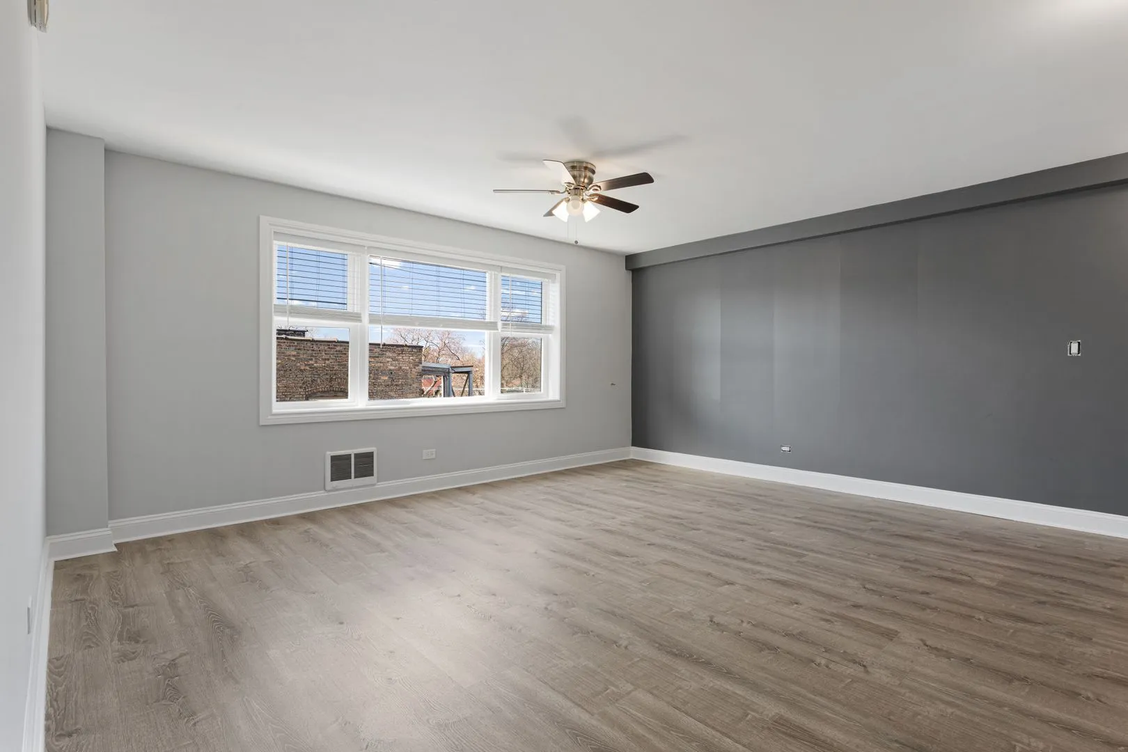 7710 N Sheridan Rd, ,  60626, USA 60626-unit#506-Chicago-IL