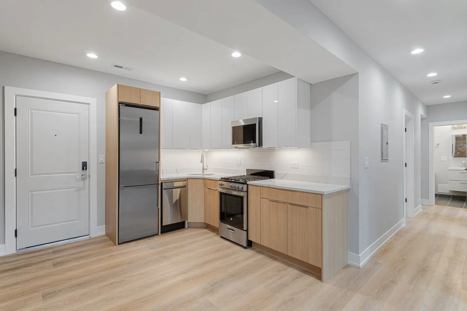 1556 W Juneway Terrace, , 60626, USA 60626-unit#1K-Chicago-IL