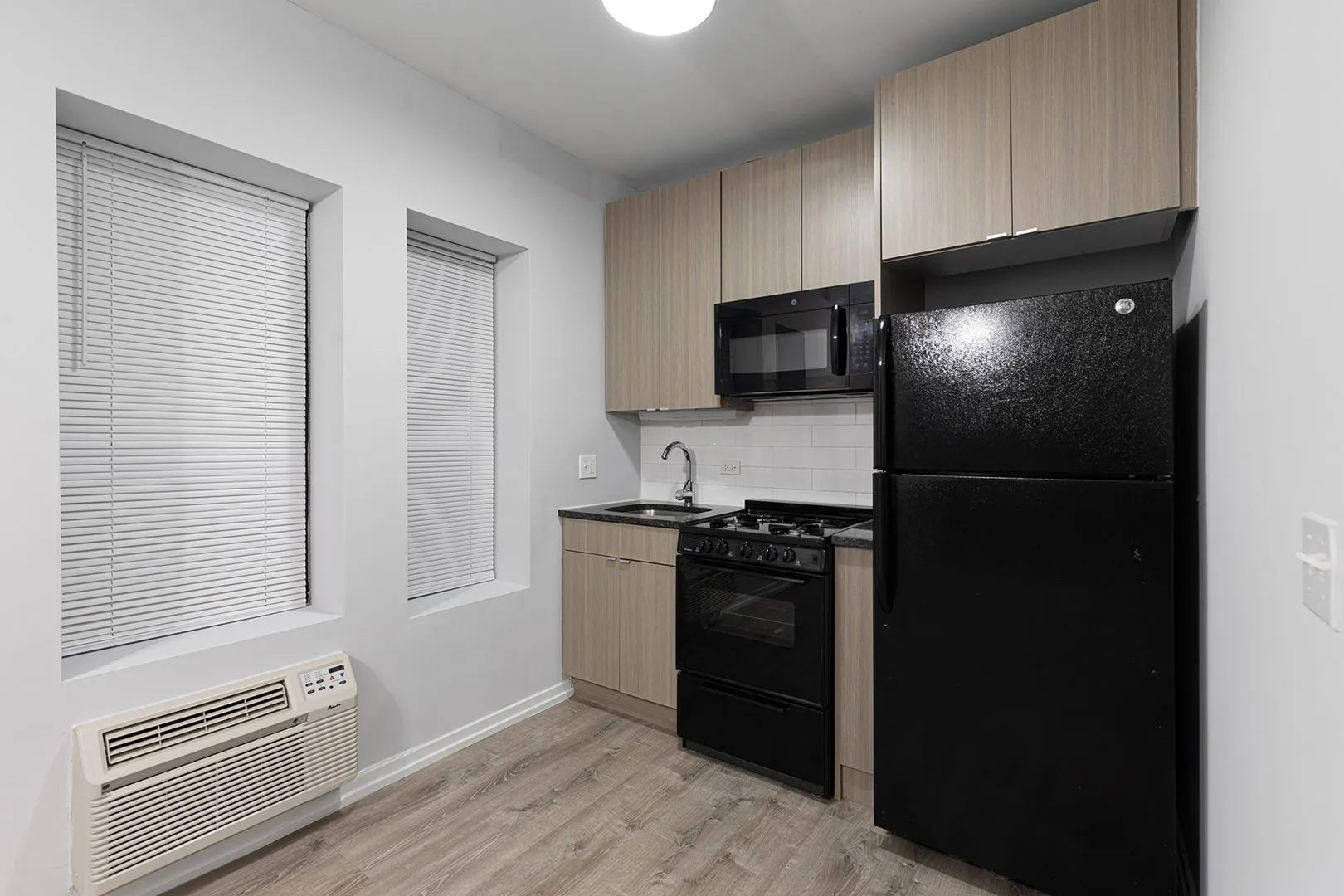 4875 N Magnolia Ave, ,  60640, USA 60640-unit#311-Chicago-IL