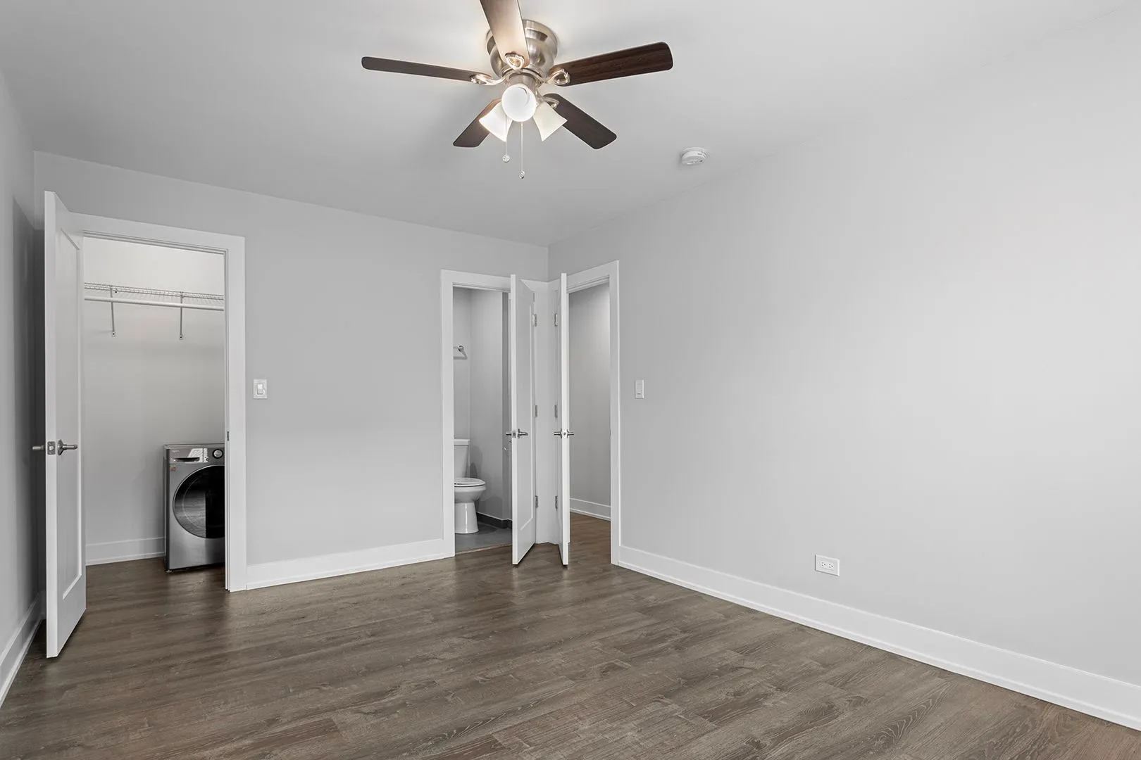 1301 W Estes Ave, ,  60626, USA 60626-unit#3W-Chicago-IL