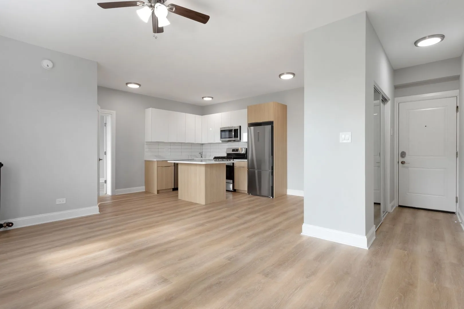 1608 W Sherwin Ave, ,  60626, USA 60626-unit#506-Chicago-IL