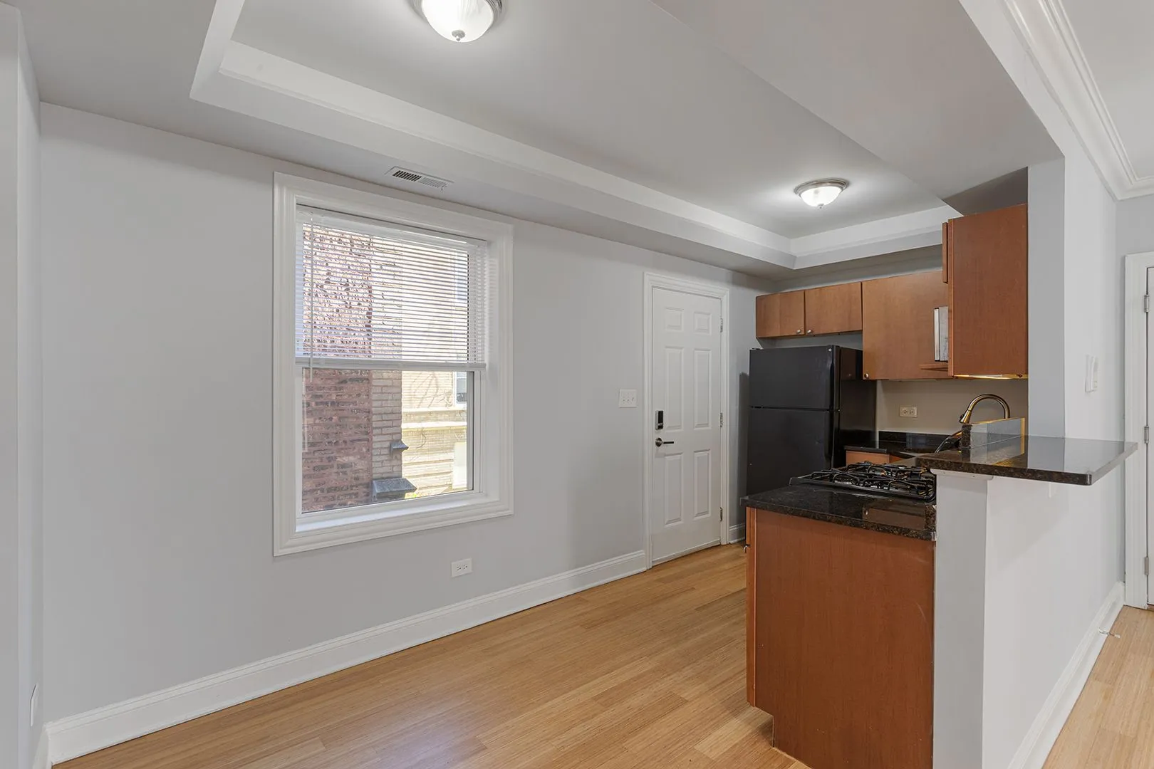 7730 N Ashland Ave, ,  60626, USA 60626-unit#C1-Chicago-IL