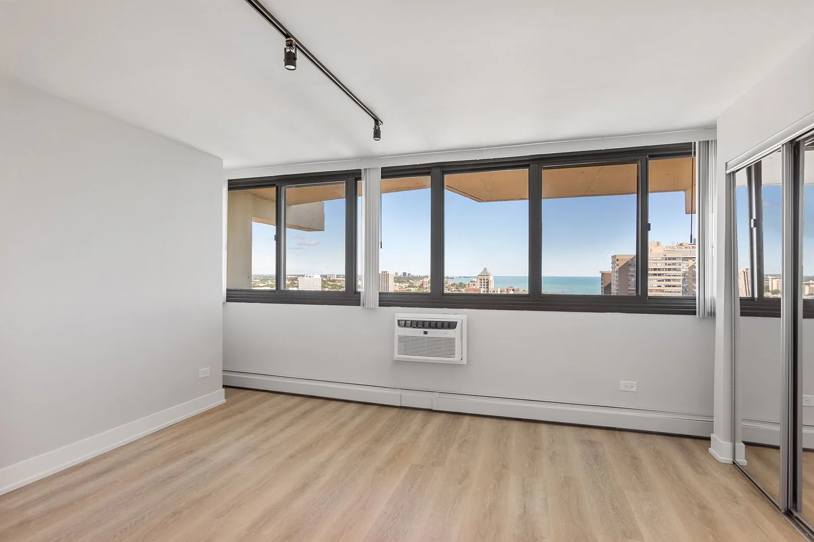 6166 N Sheridan Rd, ,  60660, USA 60660-unit#6D-Chicago-IL