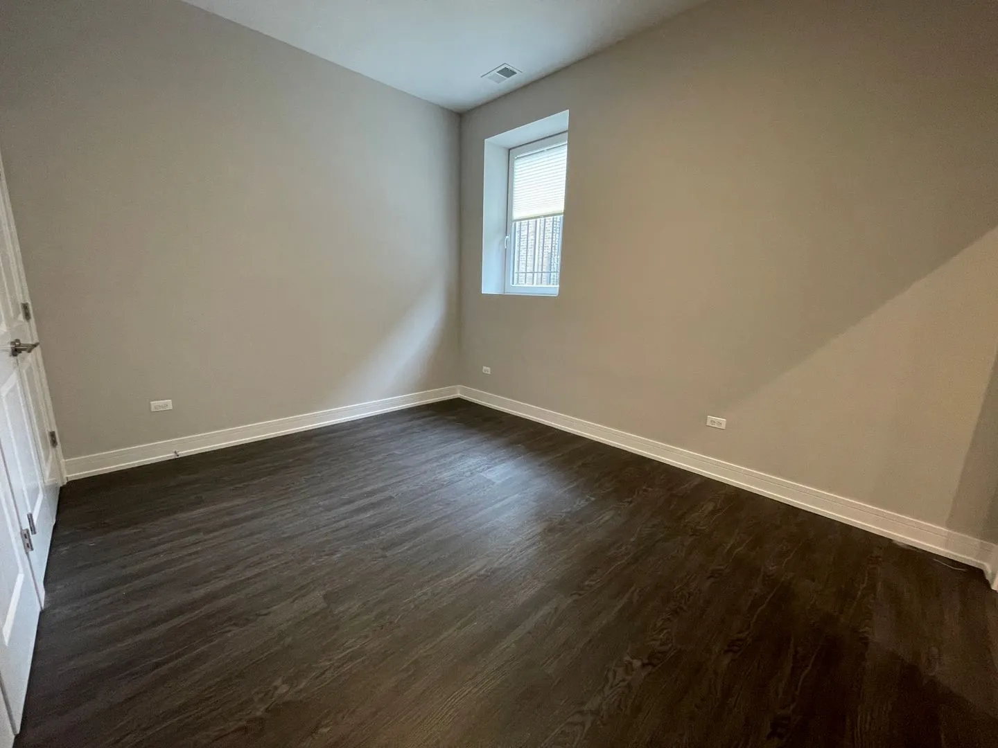 1730 W Greenleaf Ave, ,  60626, USA 60626-unit#1730-105-Chicago-IL