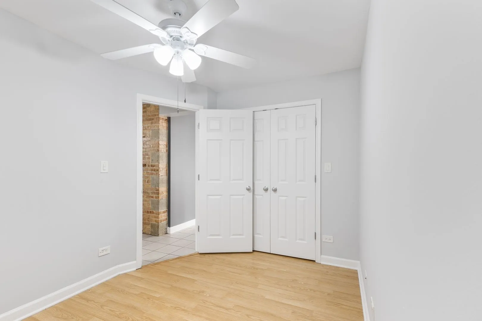 6120 N Kenmore Ave, ,  60660, USA 60660-unit#1E-Chicago-IL