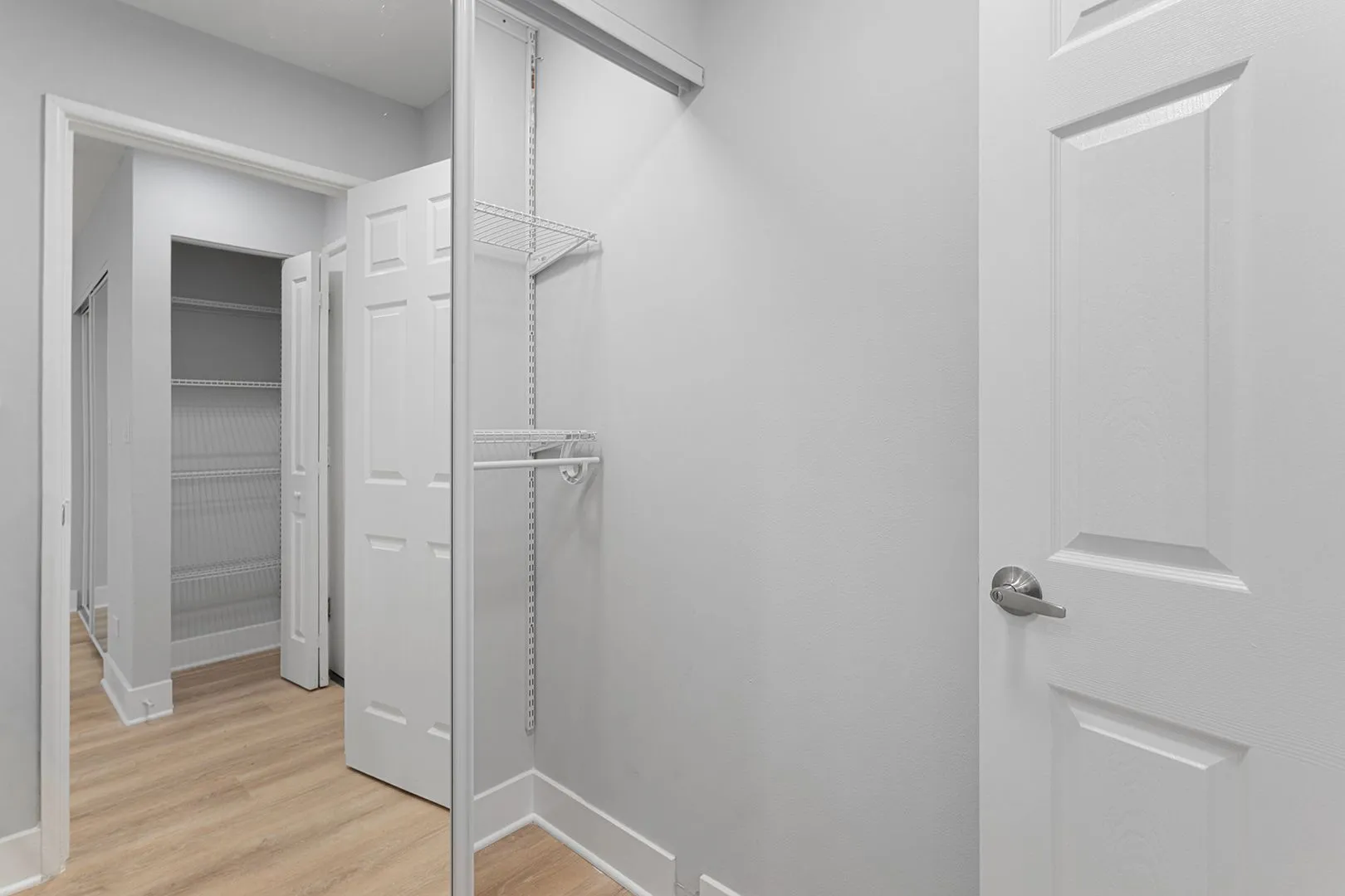 5534 N Kenmore Ave, ,  60640, USA 60640-unit#206-Chicago-IL