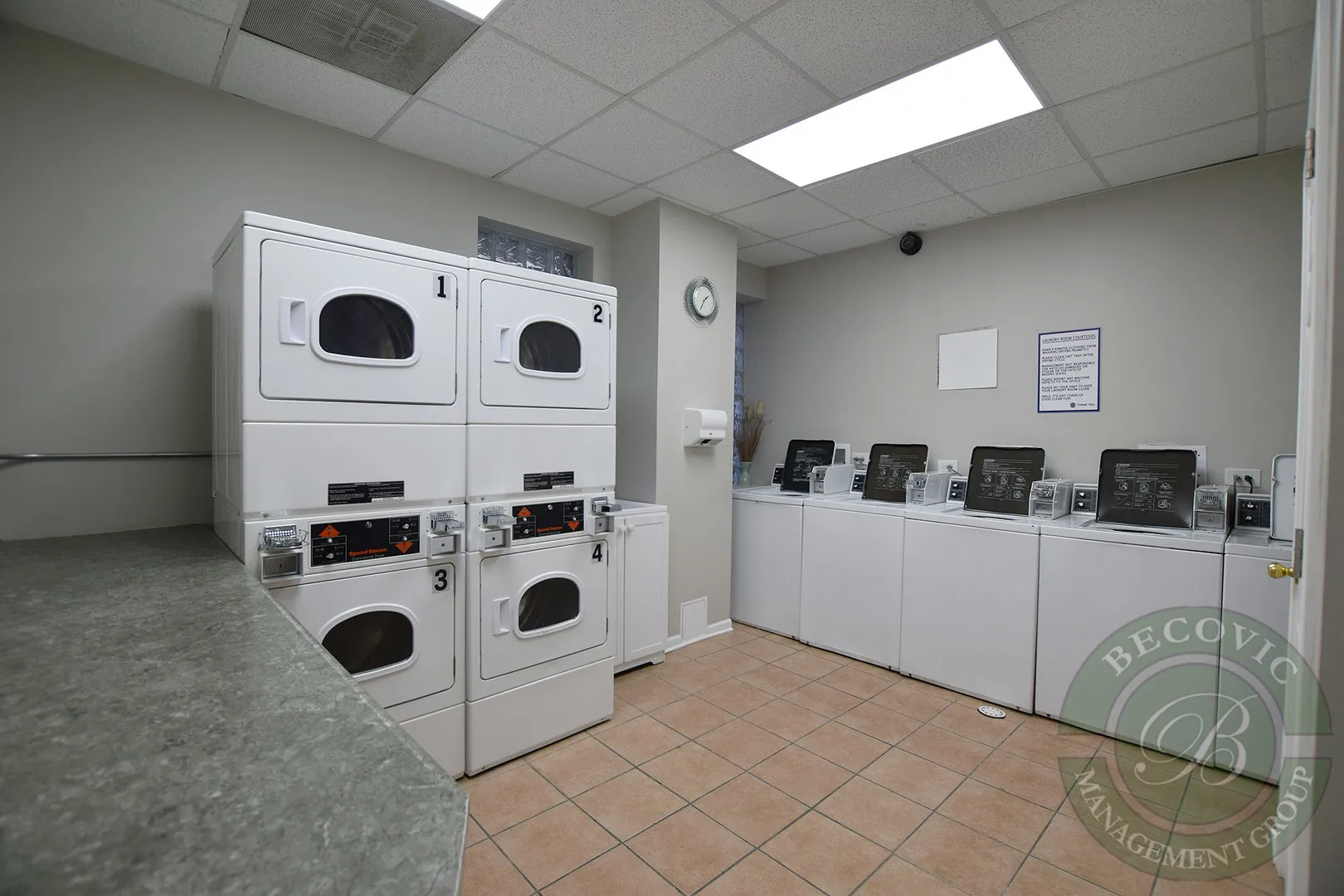 5860 N Kenmore Ave, ,  60660, USA 60660-unit#103-Chicago-IL