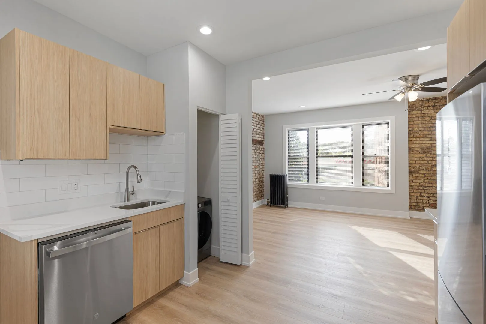 7423 N Clark St, ,  60626, USA 60626-unit#2-Chicago-IL