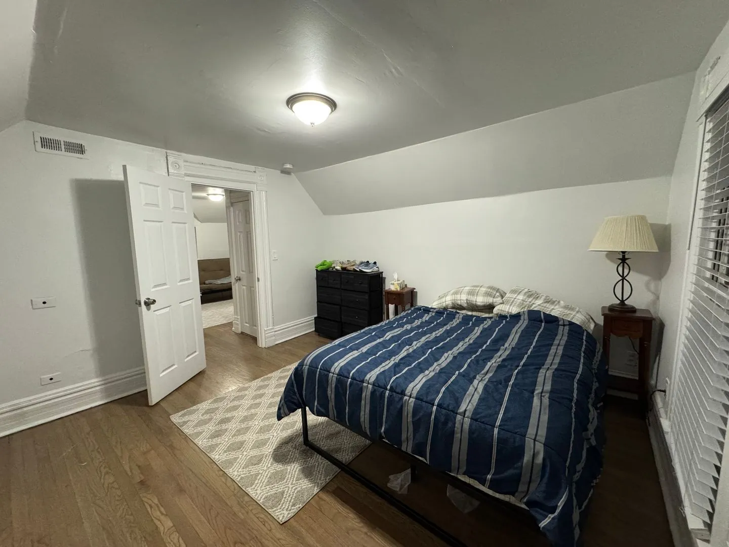 3111 N Clifton Ave, ,  60657, USA 60657-unit#3F-Chicago-IL