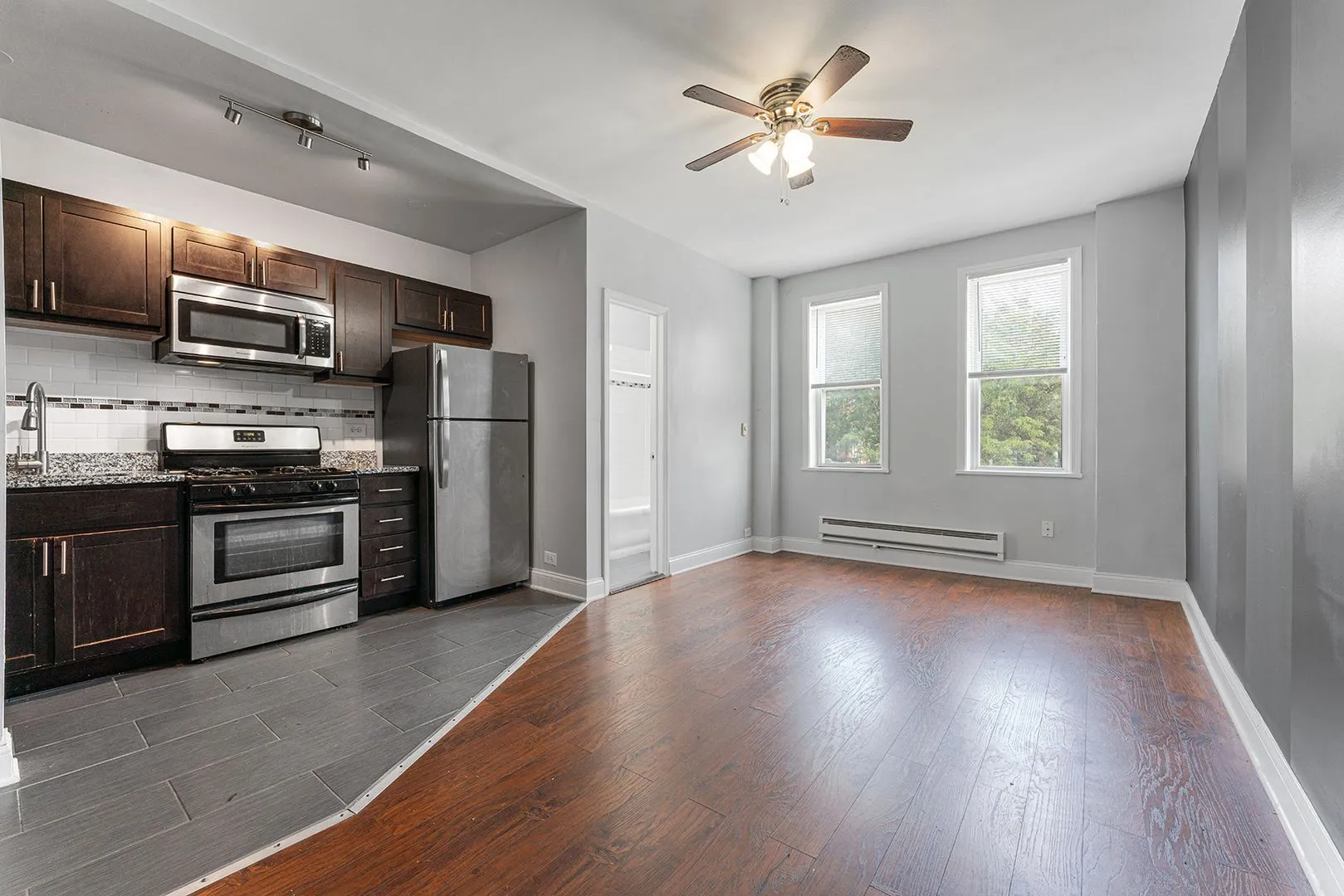 5860 N Kenmore Ave, , 60660, USA 60660-unit#401-Chicago-IL