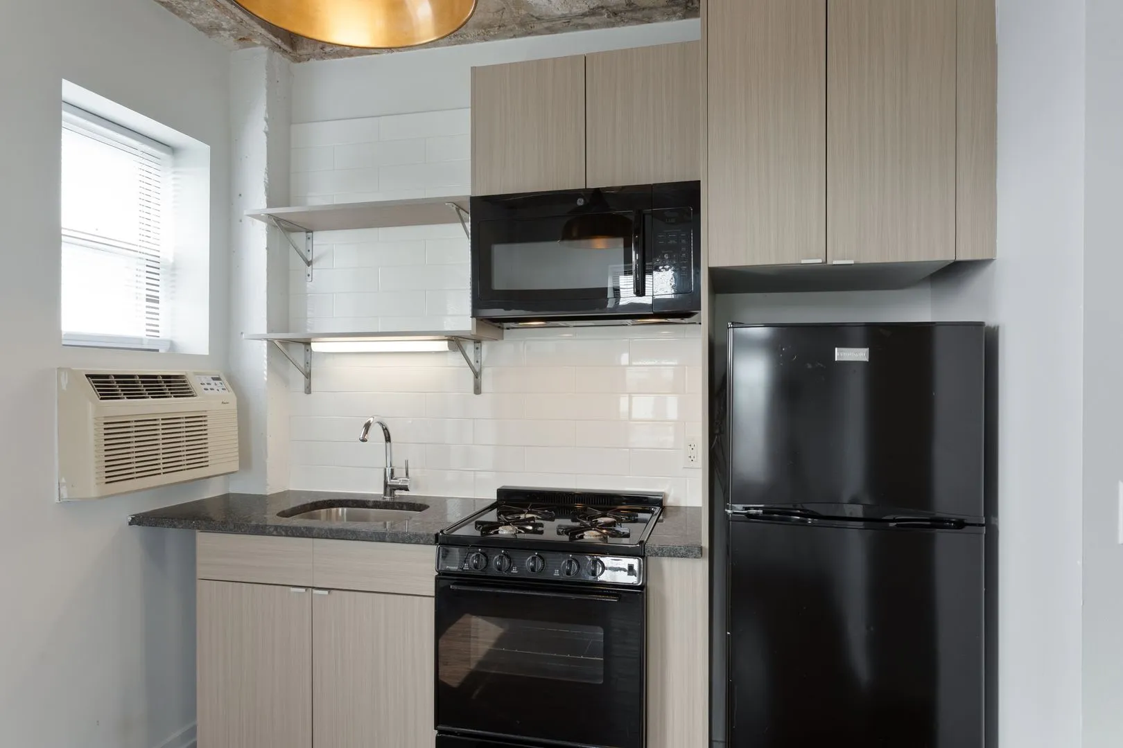 1325 W Wilson Ave, , 60640, USA 60640-unit#1101-Chicago-IL