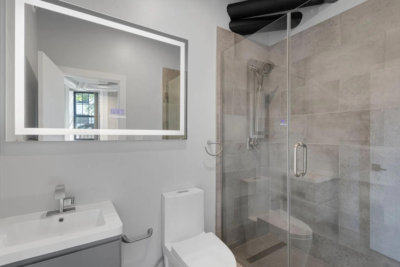 7645 N Sheridan Rd, ,  60626, USA 60626-unit#112-Chicago-IL