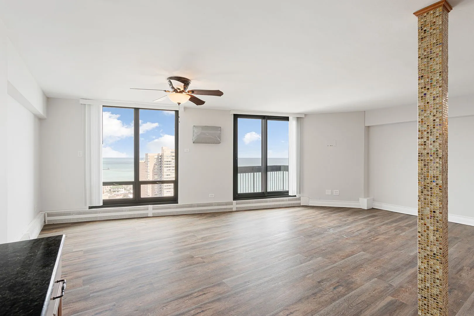 6166 N Sheridan Rd, , 60660, USA 60660-unit#24C-Chicago-IL