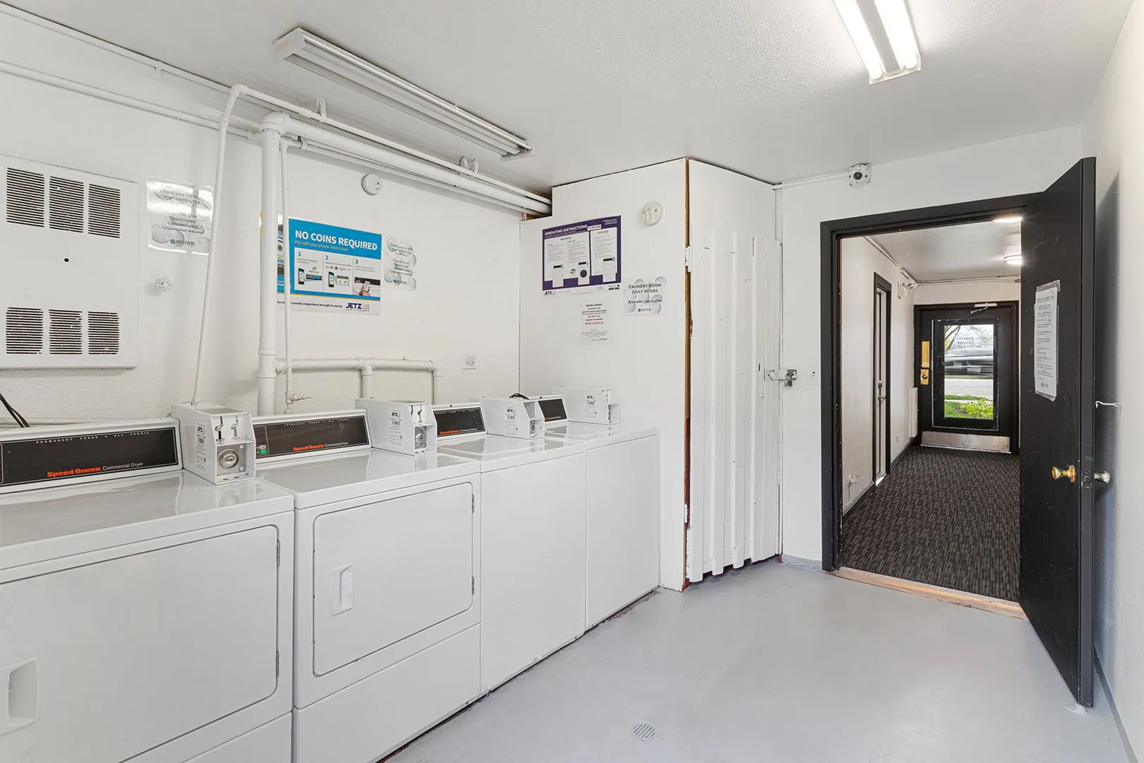 1303 W Estes Ave, ,  60626, USA 60626-unit#4E-Chicago-IL