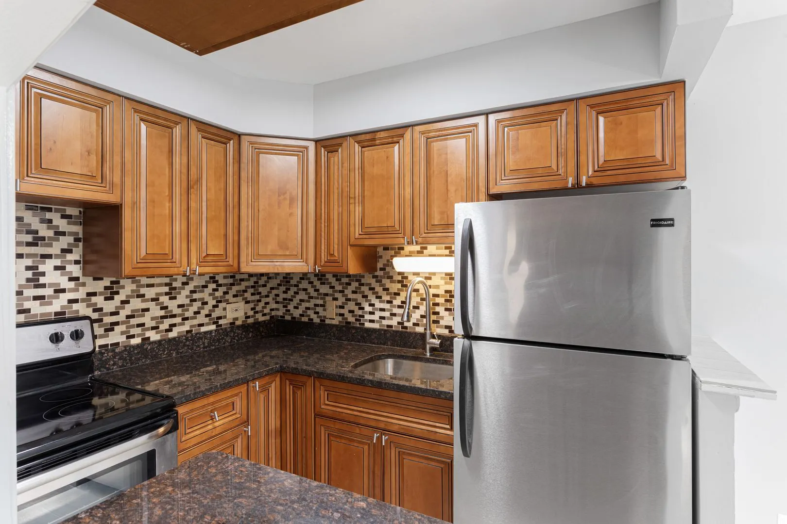 6001 N Kenmore Ave, , 60660, USA 60660-unit#210-Chicago-IL