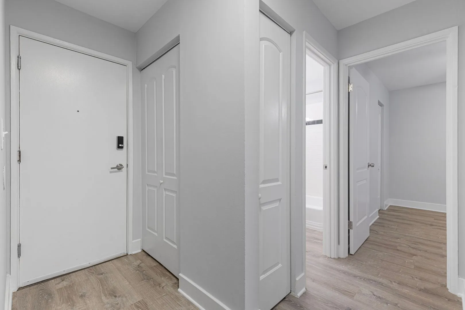 6021 N Winthrop Ave, , 60660, USA 60660-unit#402-Chicago-IL