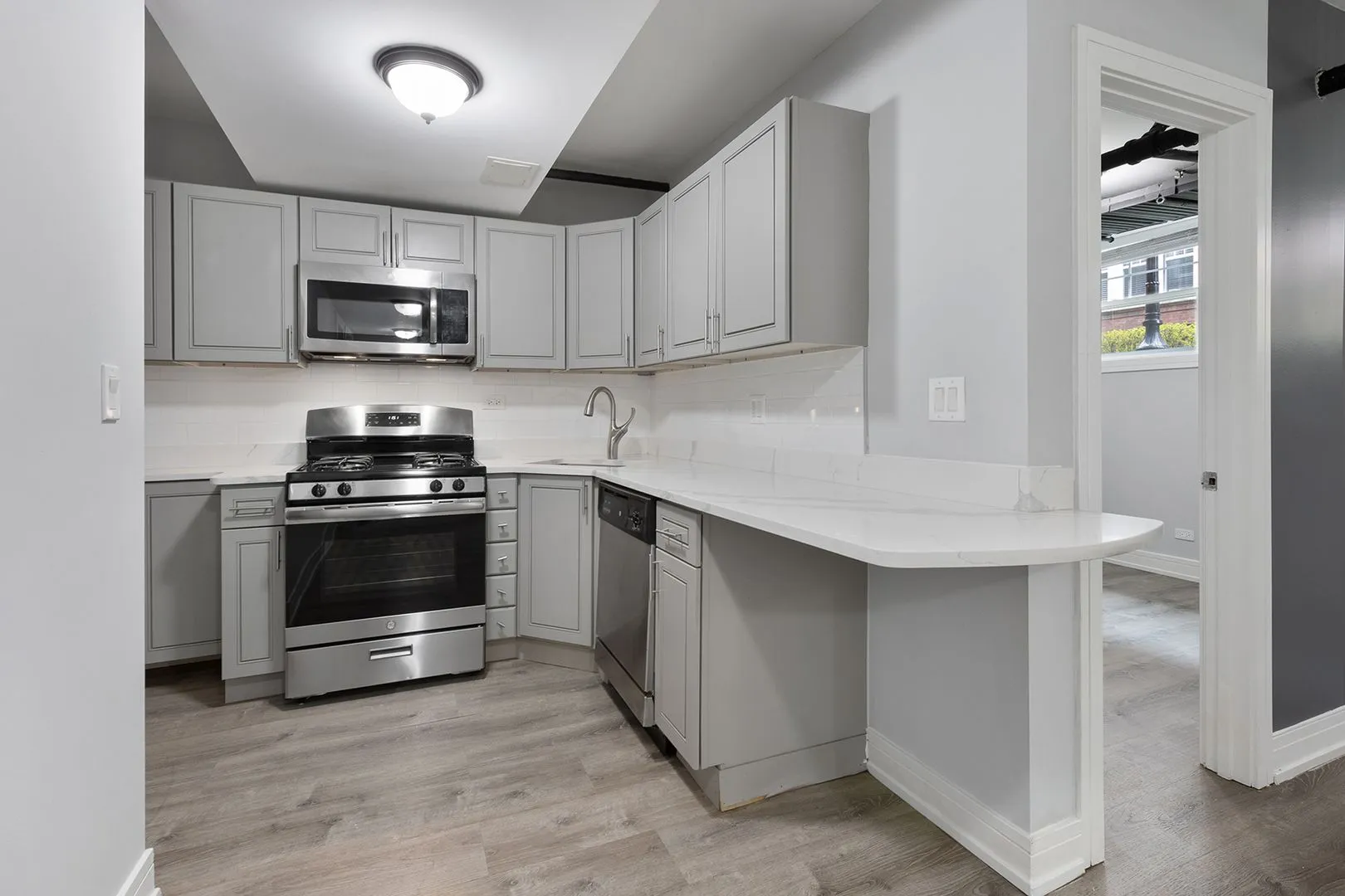 6110 N Winthrop Ave, , 60660, USA 60660-unit#G-Chicago-IL