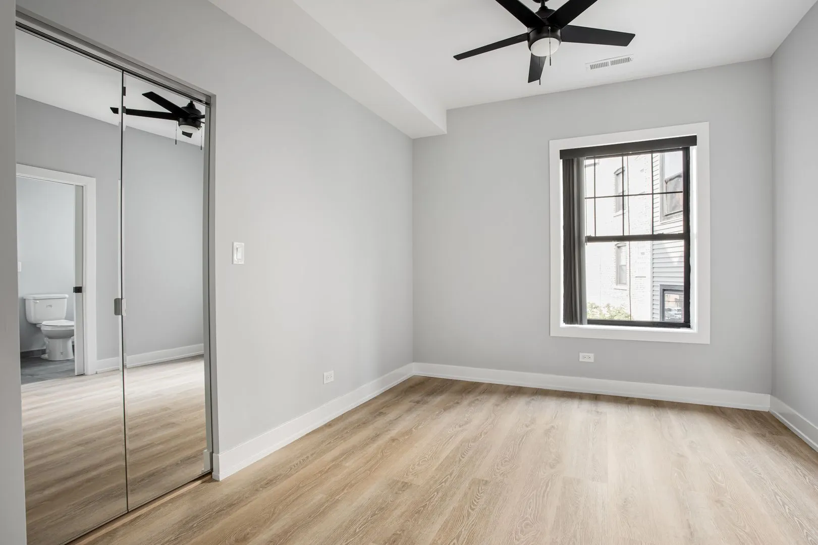 7642 N Eastlake Terrace, ,  60626, USA 60626-unit#2-Chicago-IL