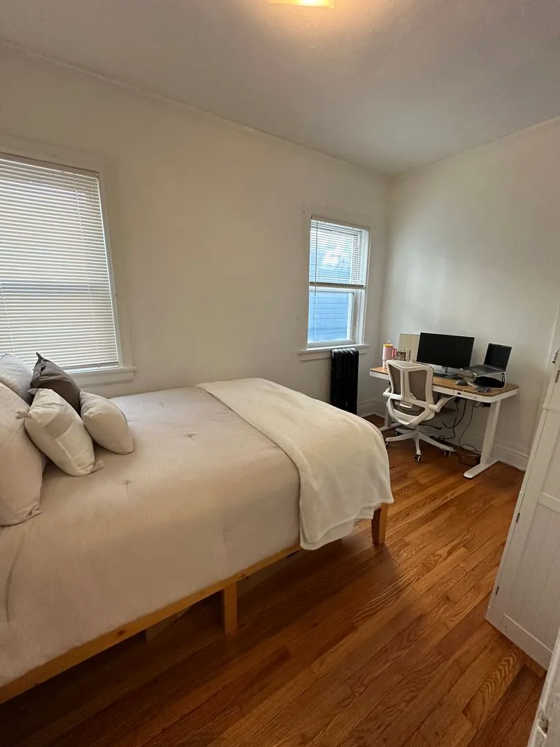 3111 N Clifton Ave, ,  60657, USA 60657-unit#1F-Chicago-IL