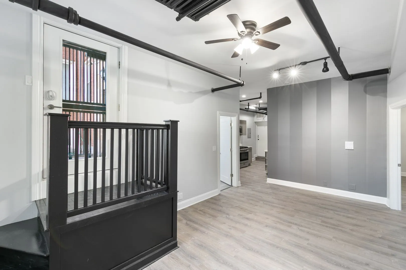 7618 N Eastlake Terrace, ,  60626, USA 60626-unit#G-Chicago-IL