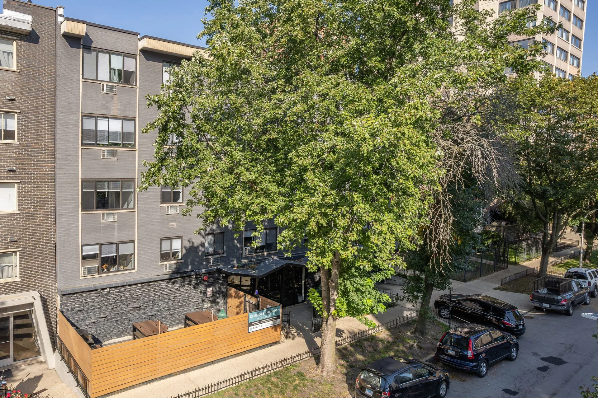 6134 N Kenmore Ave, ,  60660, USA 60660-unit#202-Chicago-IL