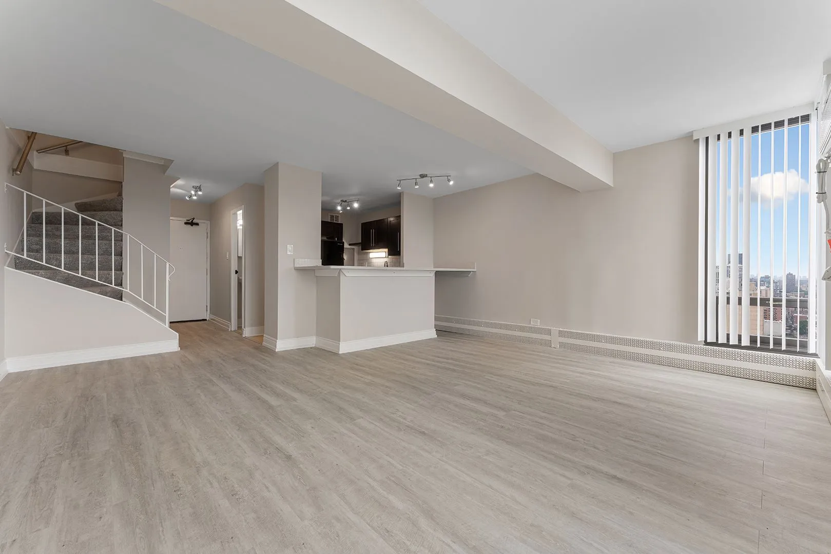 6166 N Sheridan Rd, ,  60660, USA 60660-unit#26L-Chicago-IL