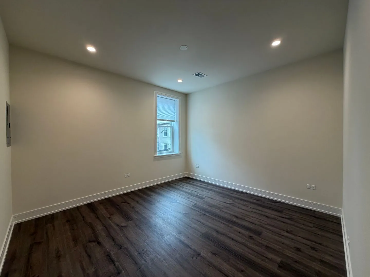 916 W Belmont Ave, , 60657, USA 60657-unit#2N-Chicago-IL
