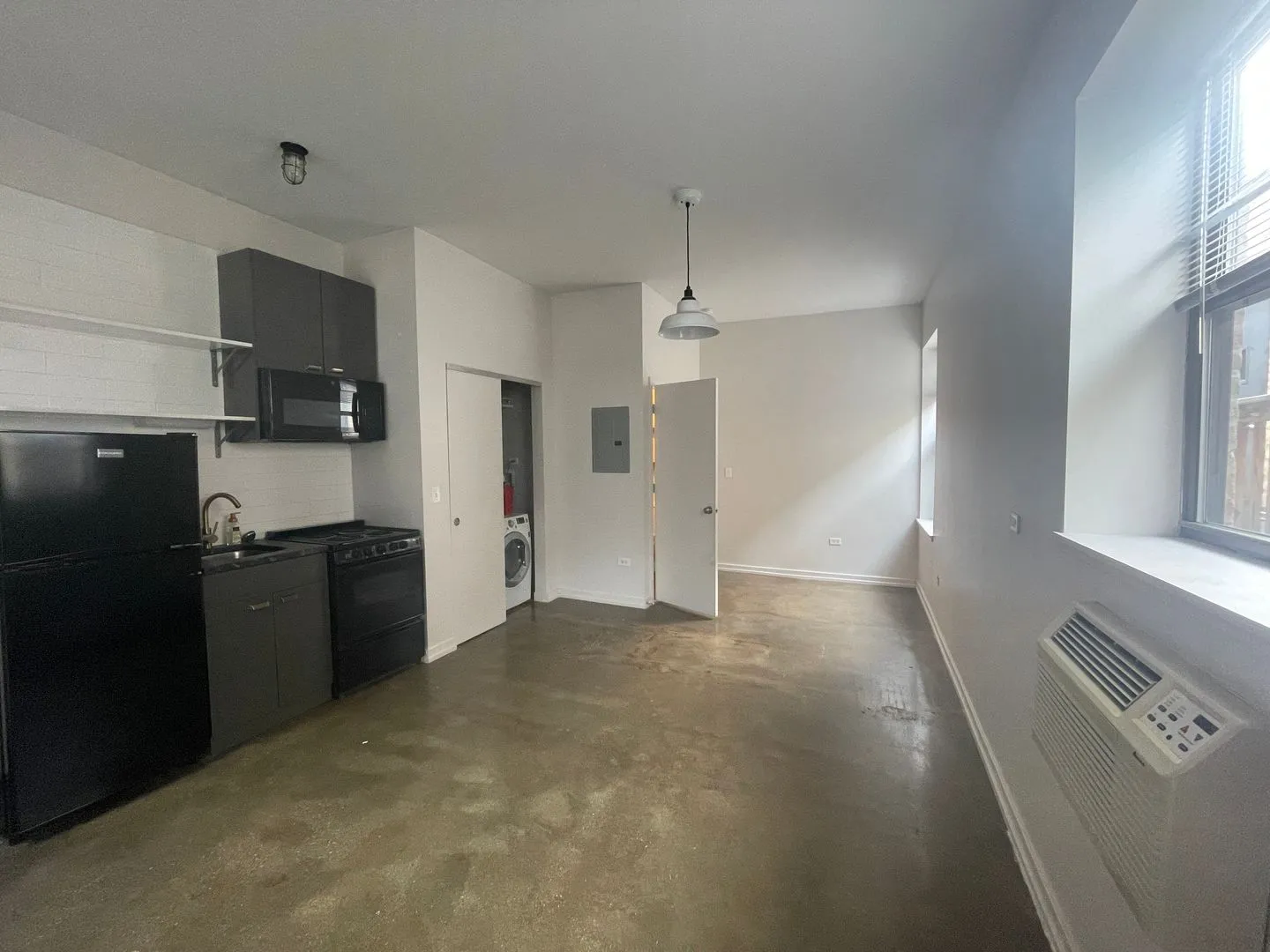 1136 W Wilson Ave, ,  60640, USA 60640-unit#217-Chicago-IL
