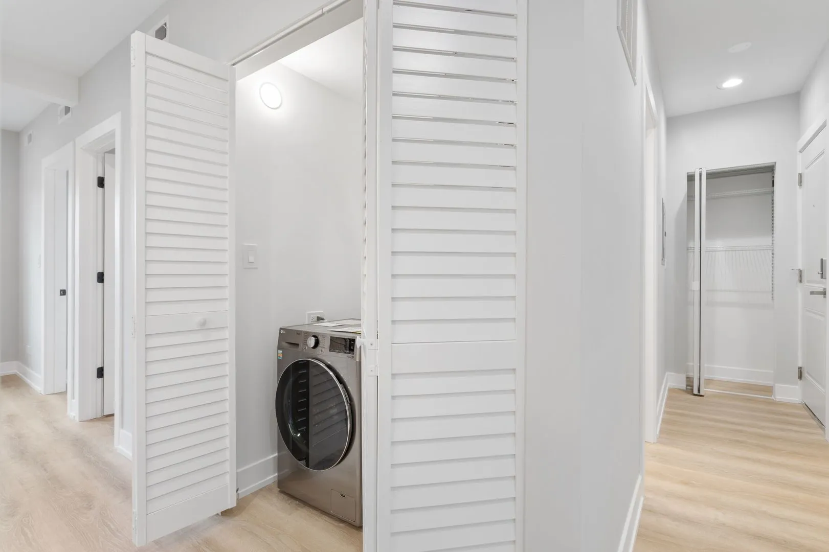 1554 W Juneway Terrace, ,  60626, USA 60626-unit#3R-Chicago-IL