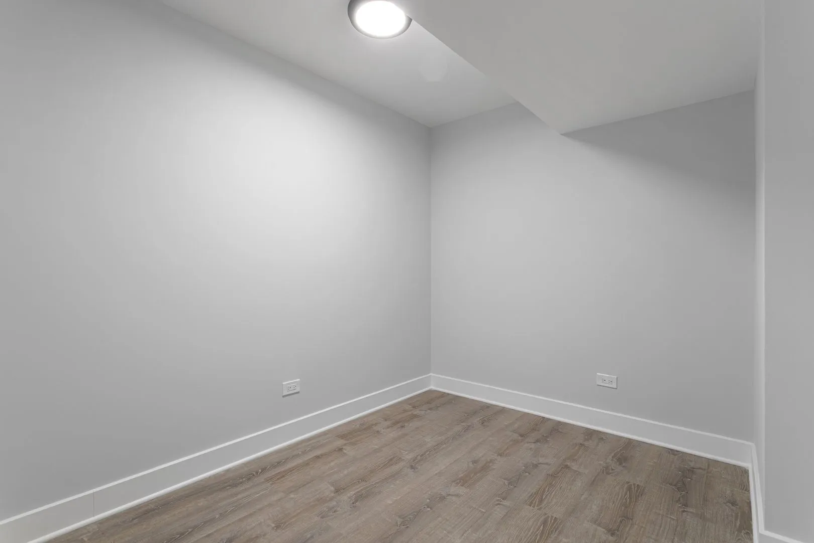 6007 N Kenmore Ave, ,  60660, USA 60660-unit#104-Chicago-IL