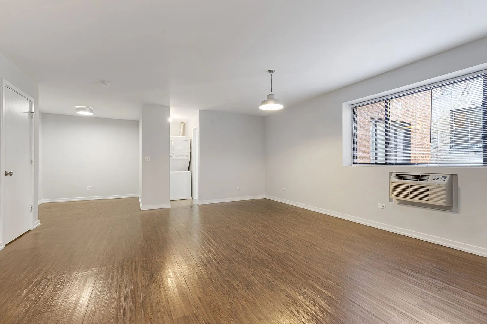 6134 N Kenmore Ave, , 60660, USA 60660-unit#406-Chicago-IL