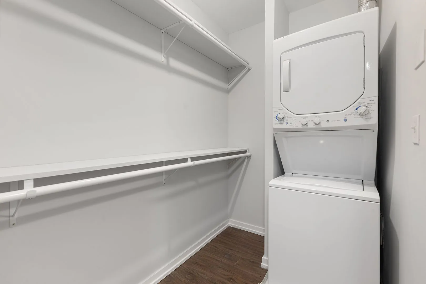 6134 N Kenmore Ave, , 60660, USA 60660-unit#205-Chicago-IL