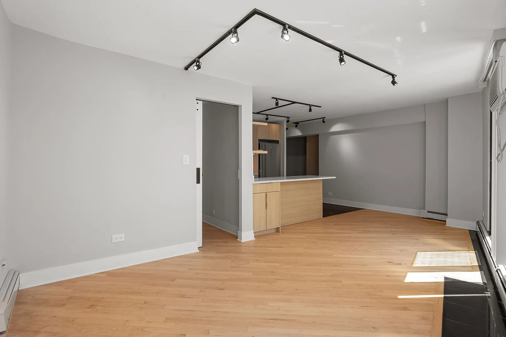 6166 N Sheridan Rd, ,  60660, USA 60660-unit#28K-Chicago-IL
