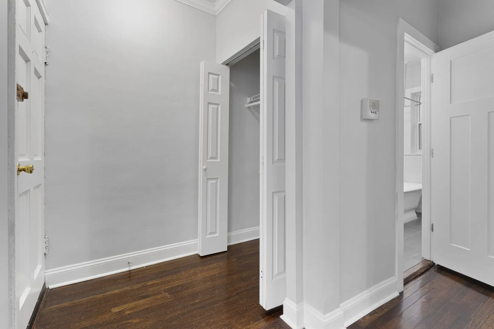 6110 N Winthrop Ave, , 60660, USA 60660-unit#2W-Chicago-IL